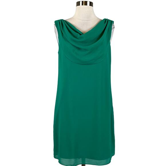 Vince Camuto Women's Dress Size 6 Green Chiffon Sleeveless Cut Out Back Shift - Picture 1 of 11